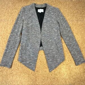 BCBG Asymmetrical Tweed Blazer Open Front Gray Size M Modern Minimalist Jacket